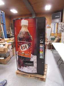 lot 10-B image: Converted Pop Machine Gun Case