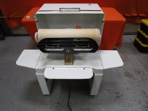 lot 15-A image: Vintage Ironrite Automatic Ironer