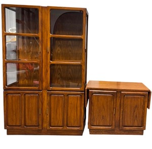 lot 3 image: Vintage 1970s Oak Lighted Display Cabinet & Fold-Out Bar Hutch, England Made