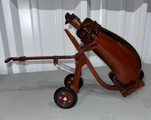lot 36 image: Mini Wood Golf Bag Caddy Clubs
