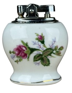 lot 66 image: Vintage Japanese Porcelain Tabletop Lighter - Floral Design - Made in Japan#1