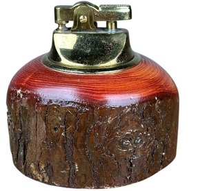 lot 71 image: Vintage California Redwood Table Lighter with Brass Top