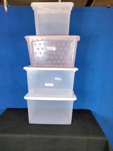 4 Storage Containers 20x13x13 and 17x12x11