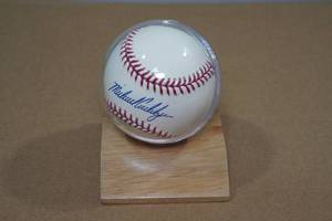 lot 10 image: Signed Michael Cuddyer Baseball
