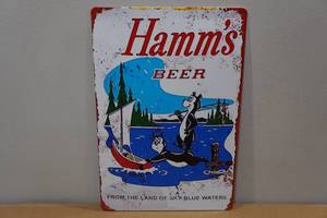 lot 83 image: Metal Hamms Beer Sign - Sailboat