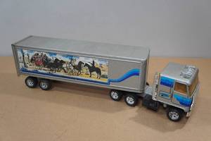 lot 94 image: Vintage ERTL Smokey & the Bandit Semi & Trailer