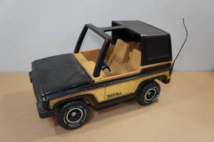 lot 99 image: Vintage Tonka Ford Bronco Truck