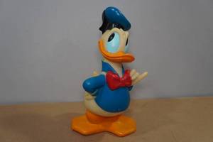 lot 131 image: Vintage Donald Duck Coin Bank