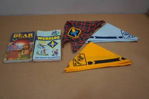 lot 145 image: Vintage Cub Scouts Memorabilia