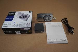 lot 168 image: Sony DSC-WX9 Cyber-Shot Digital Camera