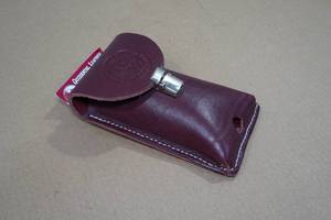 lot 194 image: Occidental Leather Clip-On Leather Phone Holster