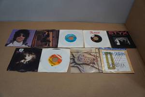 lot 224 image: 9 Vintage 45 Speed Records -Prince, Springsteen, Gladys Knight