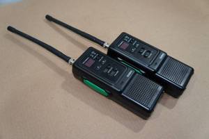 lot 226 image: Uniden Pro 340XL 2-Way 40 Channel Walkie Talkies