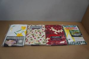 lot 259 image: 4 Table Cloths
