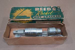 lot 263 image: Vintage Reeds Rocket Nut Cracker