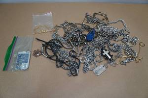 lot 274 image: Assorted Mens Necklaces