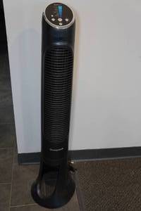 lot 291 image: Honeywell QuietSet Tower Fan