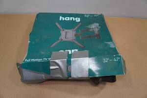 lot 302 image: Hang Onn Full Motion TV Mount 32-47