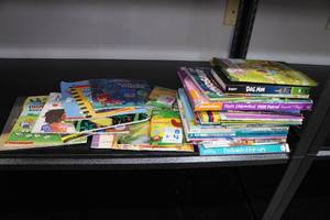 lot 310 image: Assorted Childrens Books - Clifford, Dog Man, Paw Patrol