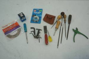 lot 16 image: Hardware lot