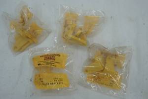 lot 21 image: 4 roller brackets