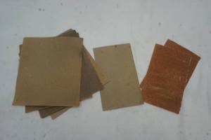 lot 27 image: Varity of sandpaper