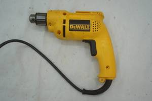 lot 29 image: DeWalt 38 drill