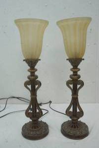 lot 62 image: Set of 2 metal table lamps