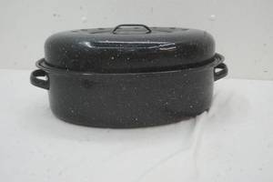 lot 71 image: graniteware roster