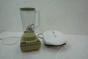 lot 75 image: Hamilton Beach Blender and George Foreman grill