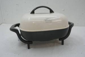 lot 83 image: Rival skillet