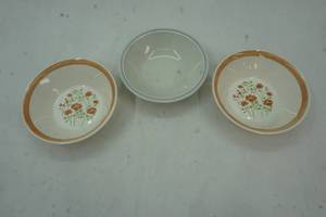 lot 103 image: 3 Ceramic Serving Bowls