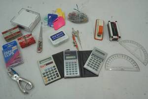 lot 119 image: Office Supply Lot
