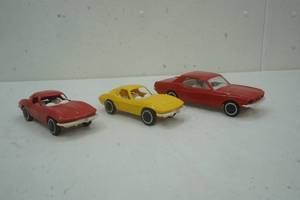 lot 121 image: Vintage Tonka Corvettes and Tonka Mustang