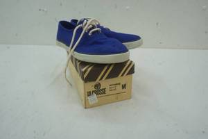 lot 142 image: NEW Jantzen Blue Canvas Womens size 10