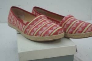 lot 145 image: B.O.C. Red Loafer womens size 9