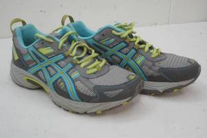 lot 168 image: Asics womens size 8.5 slightly worn