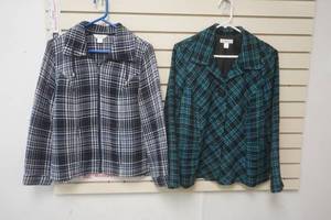 lot 217 image: C. J. Banks Womens Jackets size X and 1X