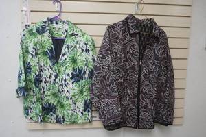 lot 219 image: Dressbarn Womens Jacket 1418 and Quilted Jacket no tag
