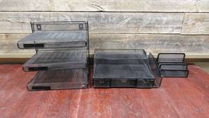 lot 25 image: Lot of 3 Metal Mesh Office Organizers