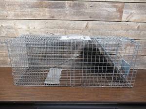 lot 30 image: Havahart Live Animal Trap