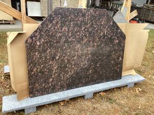 lot 113 image: Lot of 4 Used Granite Countertop Pieces  Timeless Beauty and Exceptional Durability