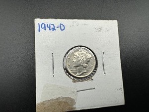 1942 D AUMS MERCURY DIME NEARLY FULL BANDS ON REVERSE FACES