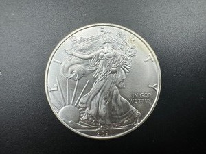 2021 1oz SILVER EAGLE
