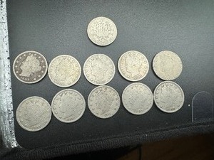 1882 SHIELD & (10) V NICKELS (11 Coins)