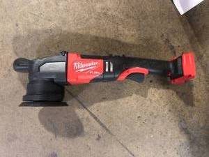 Milwaukee M18 FUEL18V Lithium-Ion Brushless Cordless 15MM DA Polisher (Tool-Only) Customer Returns See Pictures