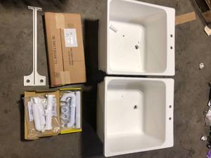 MUSTEE 46 in. x 34 in. Plastic Laundry Tub  Customer Returns See Pictures
