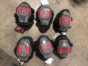 Lot of Husky Gel Soft Cap Work Knee Pads (1-pair)     Customer Returns See Pictures