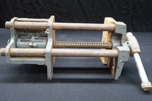 WILTON VISE