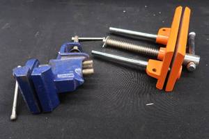 ASSORTED CLAMPSVISES